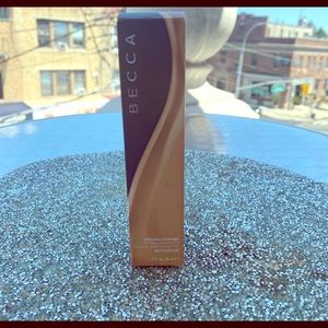 Becca Ultimate Coverage Foundation